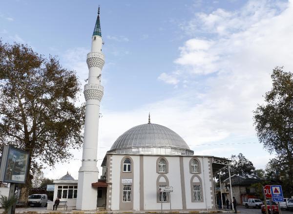 antalyanin-yesil-enerjili-2-camisinde-artik-cemaatten-para-istenmiyor_1354_dhaphoto3.jpg