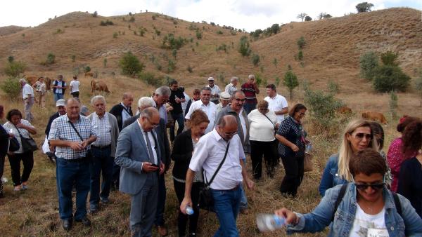 askeri-darbeyle-koylerinden-ayrilanlar-38-yil-sonra-pulumurde-yeni-yerlesim-kuracak_8642_dhaphoto6.jpg