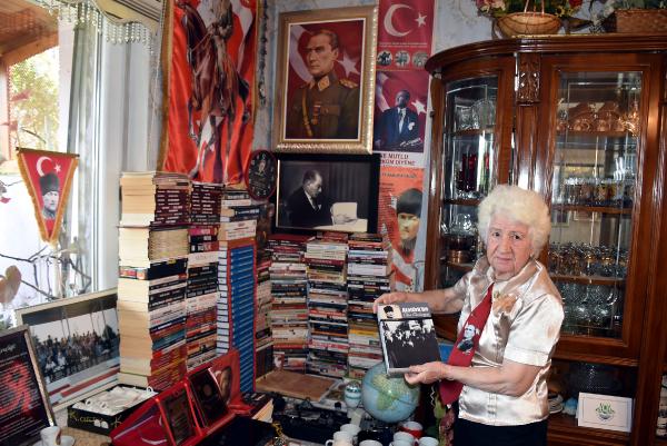 ataturk-muzesine-cevirdigi-evine-heykel-de-yaptirdi_9378_dhaphoto8.jpg