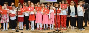avrupada-23-nisan-coskuyla-kutlandi_6204_dhaphoto2.jpg