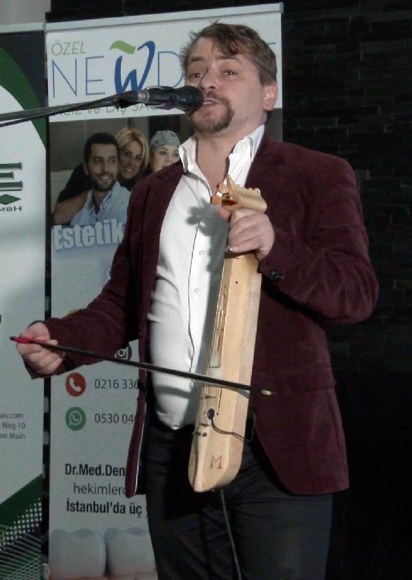 avrupali-rizeliler-kolnde-bulustu_3798_dhaphoto4.jpg