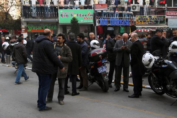 balikesir-hdpye-silahla-ates-acildi_4733_dhaphoto2.jpg