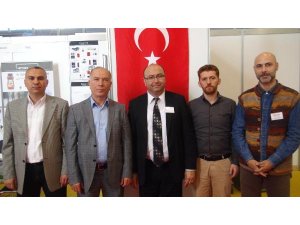 -cenevre-uluslararasi-yeni-buluslar-fuari-kapilarini-acti_1221_dhaphoto2.jpg -cenevre-uluslararasi-yeni-buluslar-fuari-kapilarini-acti_1221_dhaphoto2.jpg