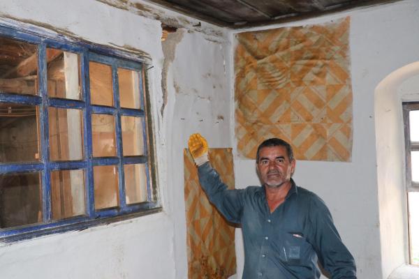denizlide-depremzedelerin-buruk-bayrami-_3428_dhaphoto5.jpg