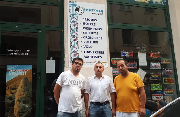 fransa-lyonda-seyahat-acentesi-skandali_8537_dhaphoto1.jpg
