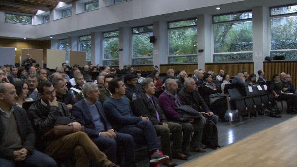 hamburgda-15-temmuz-paneli-_7639_dhaphoto2.jpg