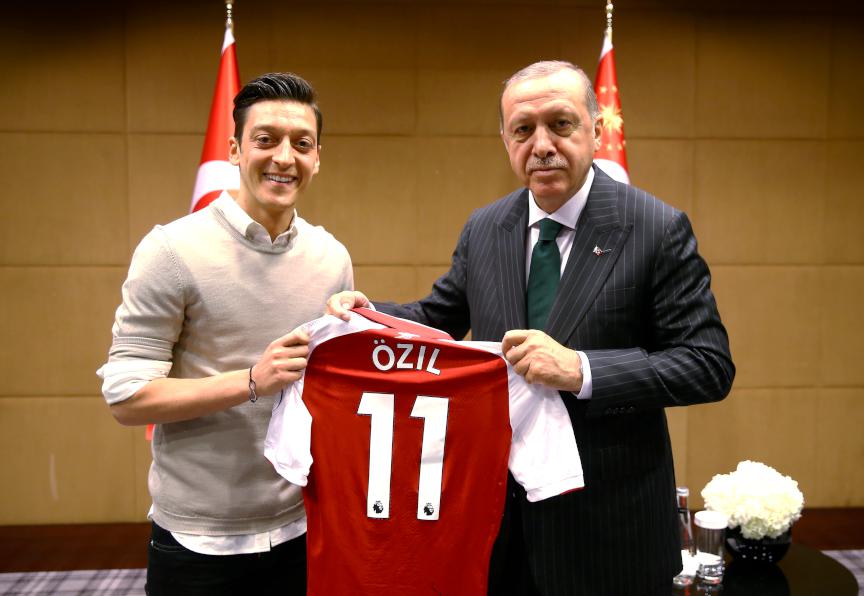 ozil-.jpg