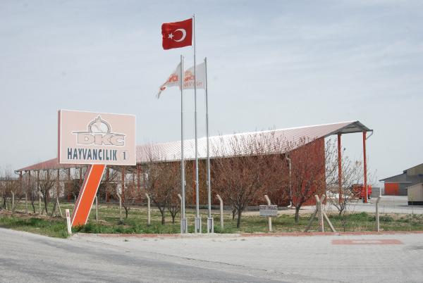 sutbankin-sahibi-herkesin-hakkini-kesinlikle-odeyecegiz_6314_dhaphoto1.jpg
